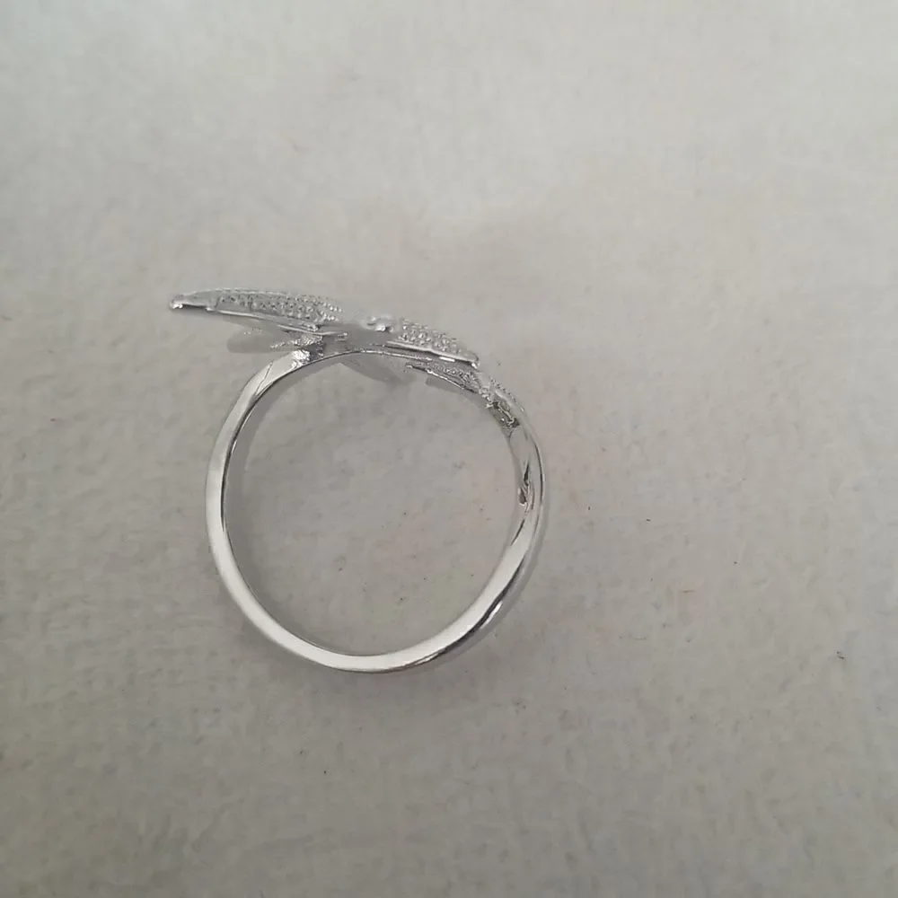 Starfish cuff ring silvertone